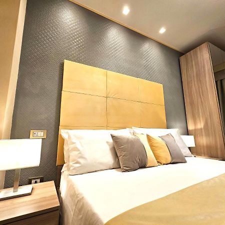 Astoria Supreme - Modern Boutique Suites Lecce Exteriér fotografie