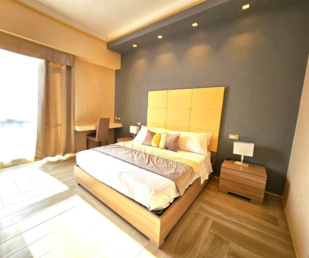 Astoria Supreme - Modern Boutique Suites Lecce Exteriér fotografie